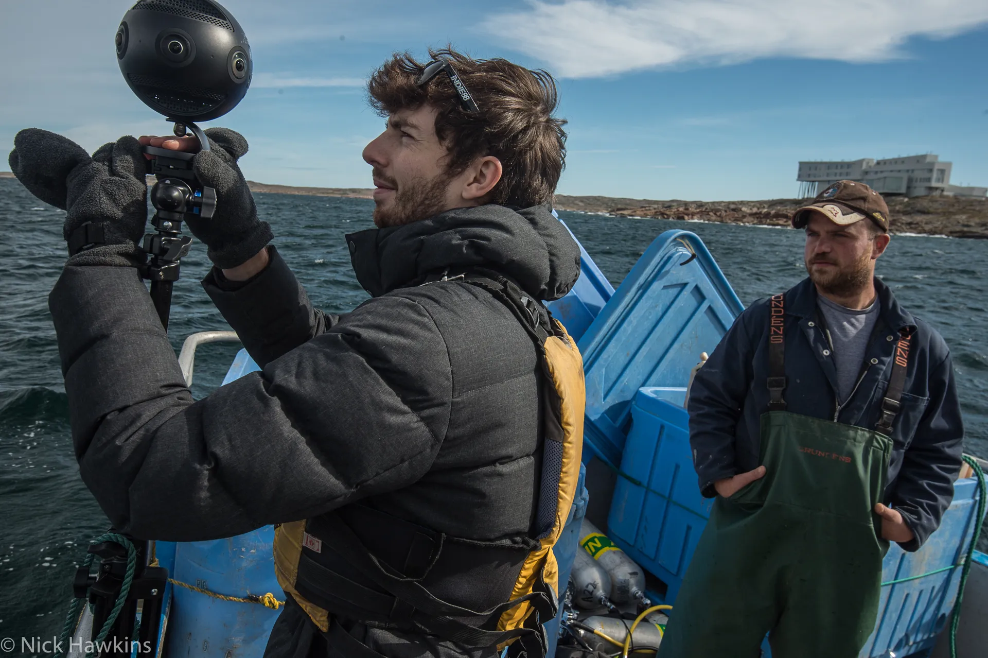 Théo Belnou avec la caméra 360 Insta360 Pro 2 - Ocean School Fogo Island